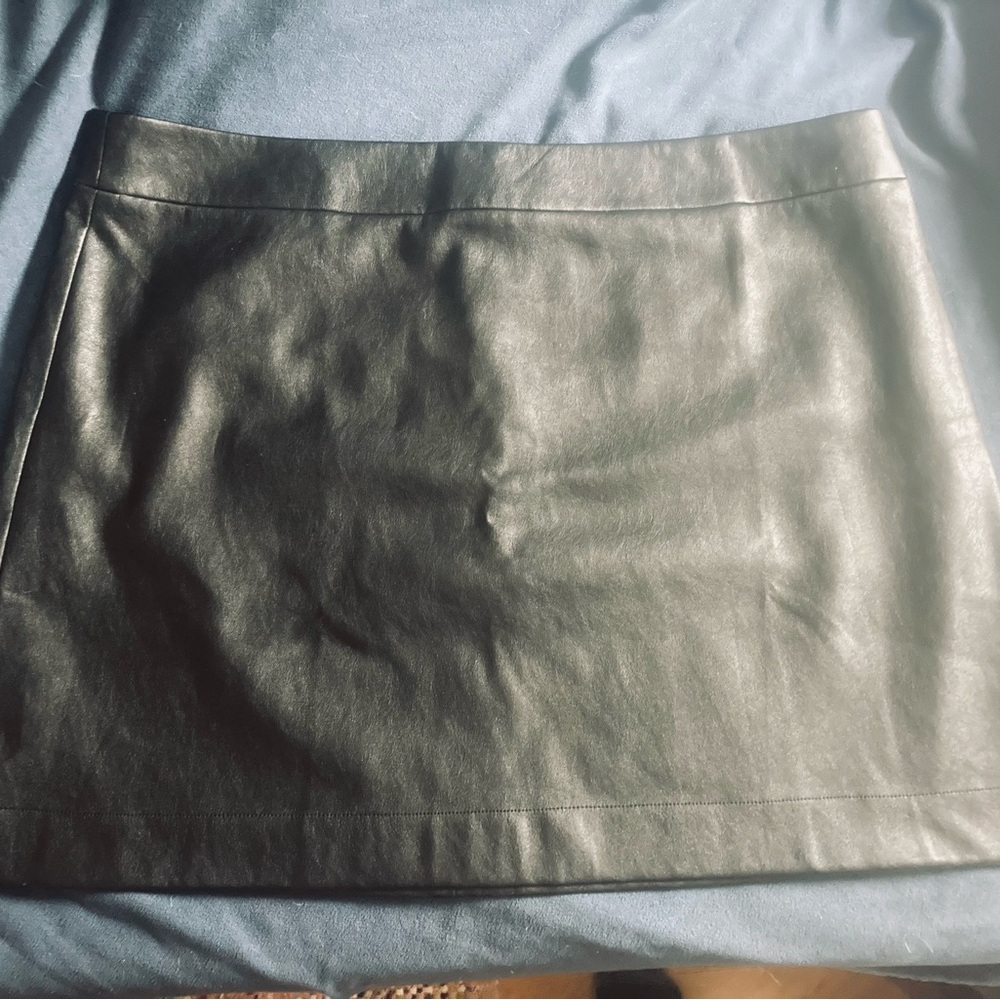 Classic Black Leather Skirt